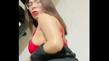 YOU&#039_RE GOING TO LOVE THIS THONG THAT I PUT ON THAT MAKES MY BIG BUTT LOOK BEAUTIFUL