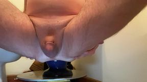 easttnguy22 huge butt plug and milking
