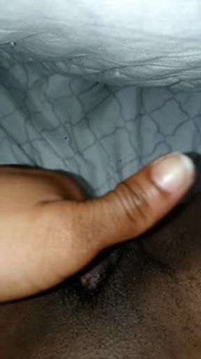 PUSSY HASN'T BEEN ATE IN MONTHS IM SO HORNY