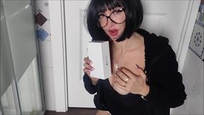 my italian slave bought me the iphone