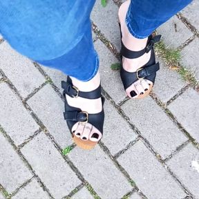 summer walk in sexy wedges