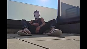 Outdoor indoor masturbation in jeans flip flops