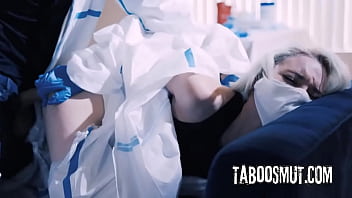 Sex During The Pandemic Lockdown - Lola Fae