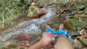 I fuck unknown hard in the forest while watching me from the stone and end up giving her a delicious fuck with my huge penis