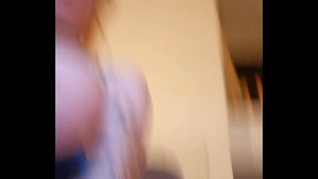 Viens me voir me d&eacute_nud&eacute_e pendants que je fais le m&eacute_nage