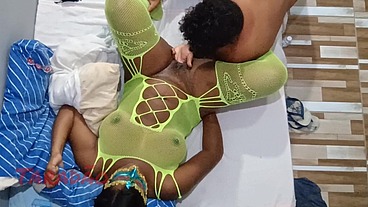 Preta gozando no meu pau ( carnaval 2025 )