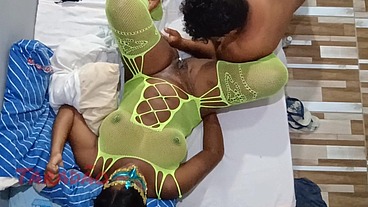 Preta gozando no meu pau ( carnaval 2025 )