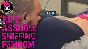 Casual Femdom -Sniff My Asshole Through My Yogapants