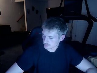 Hot Guy On Cam
