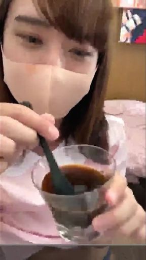 Minami-chan, Who I Love, Will Be Cosplay Masturbating in Front of Everyone