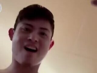 Nhét con cu vào lol nhưng vẫn phải đeo b.