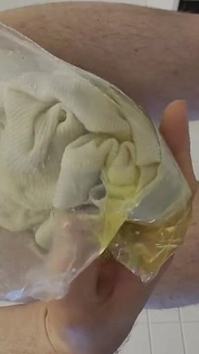 Piss Collection - 20 Min Juicy Lemonade!