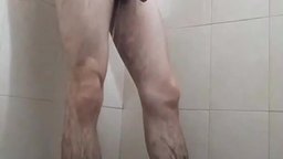 Taking Sexy Shower!!