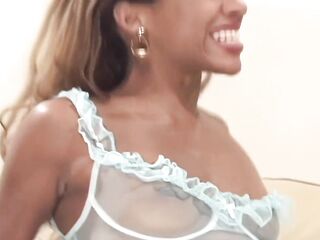 Yummy and Seductive Love button