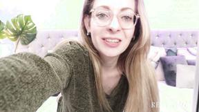 ”RevealMe  STEPMOM SEDUCTRESS’S DILDO DANCE”