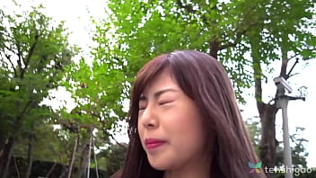 Tokyo cabaret cutie wants raw fucking from a stranger