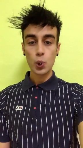 Fetish - Gummy Bears Eating