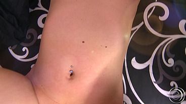 Tiefe Eindrücke aus dem Leben von Jungpornstars Lindsay Love & Maya Gold