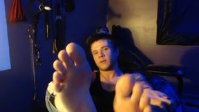 Phoenix Savage\'s Feet