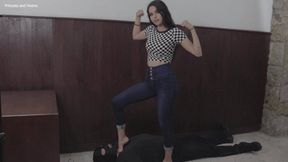 Cinthya Brat Latina MP4