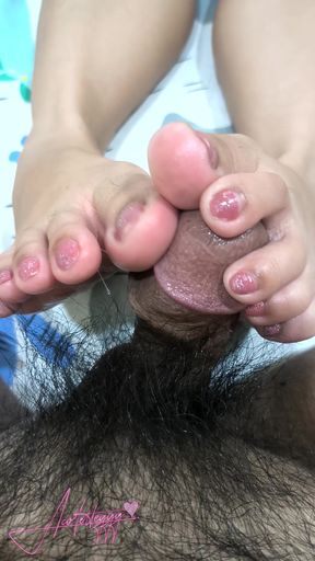 He Told Acoletteyyy to Stop But She TEASED His Cum Out Anyway with Her Cute Rounded Big Toe