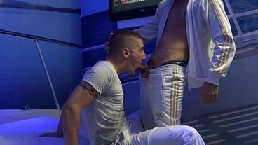 Matt KENEDY fucked by KADER
