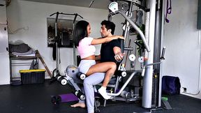 I'm gonna creampie you in the gym, sis!