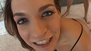 Crissy Cums Is Moist