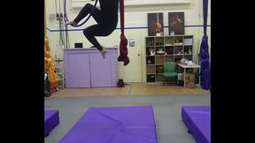 Instructor: '_Keep your knees and your ankles together'_, Willow: '_That'_s hard for Eryn!'_