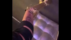 Rdv au salon de Lievin jusqu&rsquo_&agrave_ 2hTu aimes ma tenue de aujourd&rsquo_hui Je ...