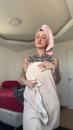 Oops.. I drop the towel