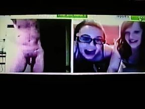 The jaw-dropping dirty delight of 2 pretty teens (+ sound )