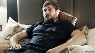 Watch this hot amateur dude get himself off on webcam with his hung buddies