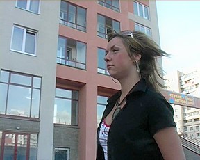 Outdoor threesome with anal