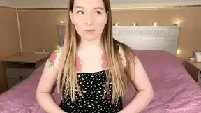 In the Doggystyle Pose, You Can See All the Holes of Pussy and Priests Close-up