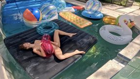 Mass Inflatable Hump and Pop with Nathalia
