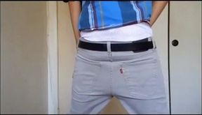 Twink Amateur Gets Off on Sagging 2