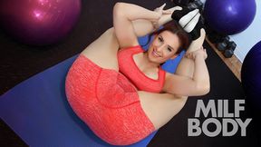 Fit trainer Kelly licks pussy and rides cock