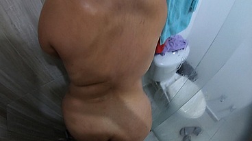 me Folle al vecino en la Ducha lol