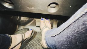 Thong Sandal Pedal Pushing Feet Town Driving