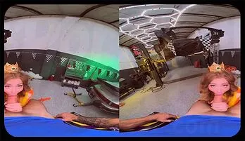 Princess Daisy's Garage Fantasy: Lucy Foxx's Virtual Reality Adventure