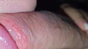 mi sono svegliata troppo arrapata,fottimi con la mano che dopo il pompino ti cavalco a morte