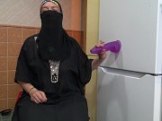 Saudi Arab Cuckold Wife Wants Big Dicks