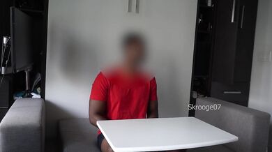 Amateur Chinese girl lets BBC record with cell phone and likes it