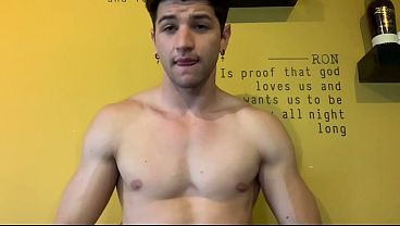 Incre&iacute_ble y sensual latina de tinder de pechos peque&ntilde_os follando duro en el spa