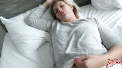 Her face wakes up covered in Daddy's cum