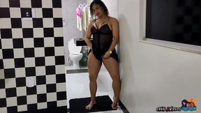 peguei marcio baiano official no flaga batendo punheta cai de boca emcima do pau e acabei levando o gozo no meu rosto