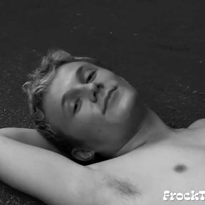 Blond Gay Twink Benny Fox Teases His Beautiful Body On Cam