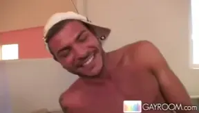 Deep-Throating Massive Cock for That Raw Muscular Thrill – GayPornHub 18+