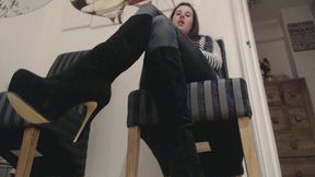 slave to My Perfect Ass and Boots (MOV)